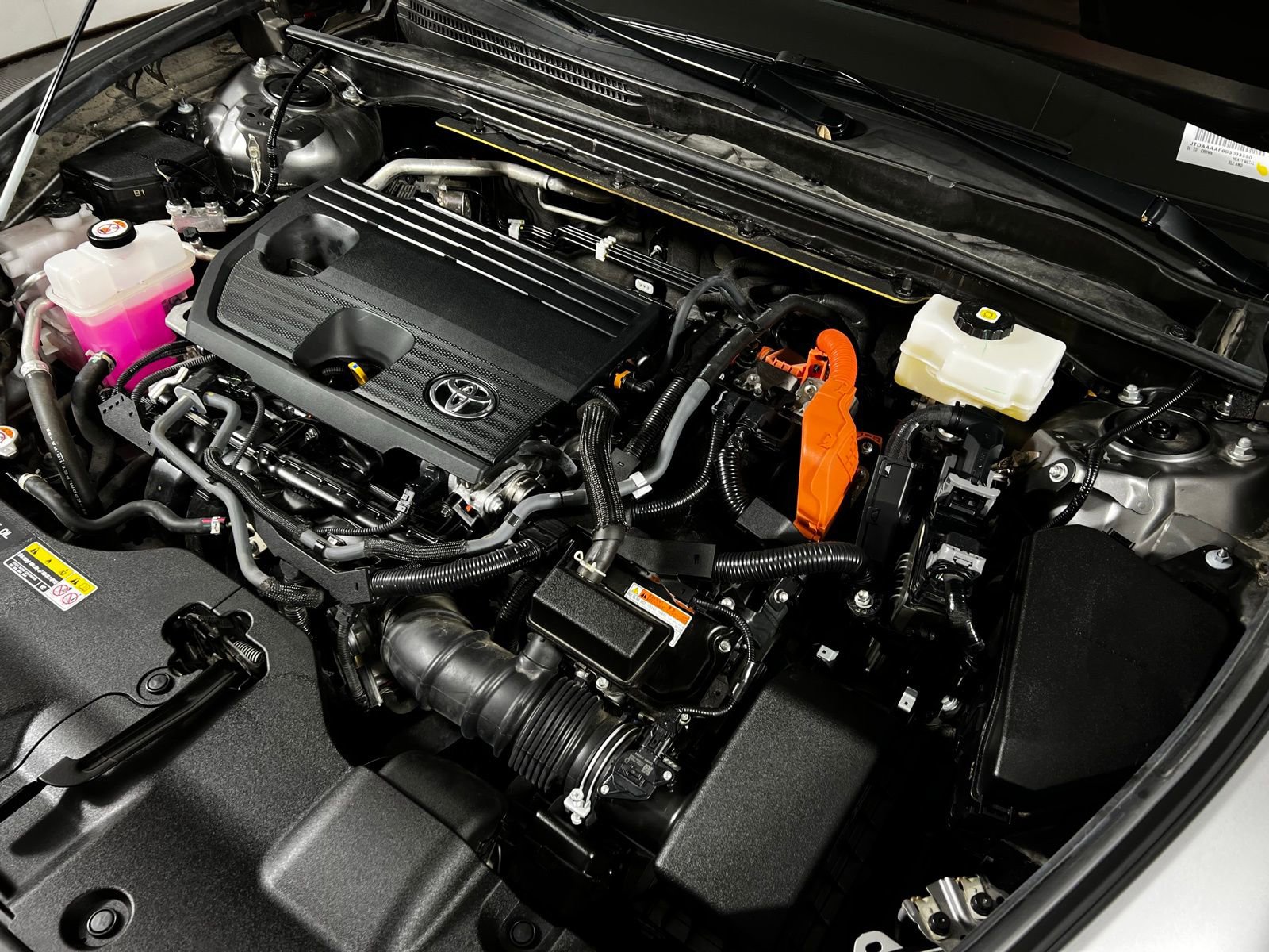 Certified 2025 Toyota Crown XLE image 11