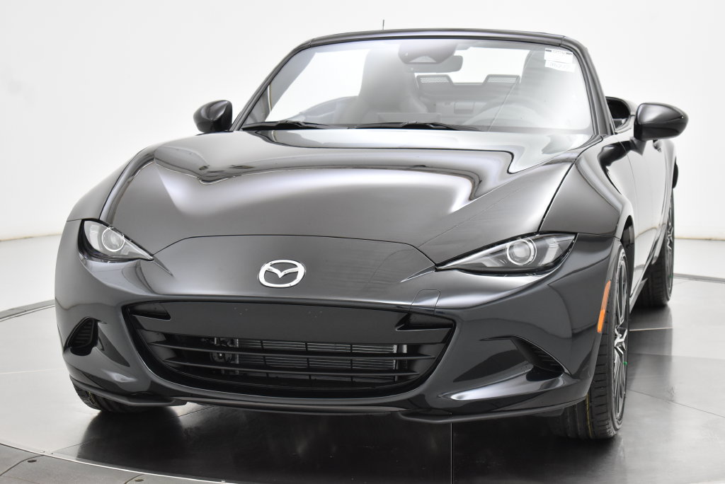 New 2026 MAZDA MX-5 Miata Grand Touring w/ Weather Package RWD image 15