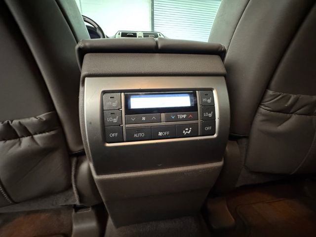 Used 2017 Lexus GX 460 Luxury w/ Preferred Accessory Package image 29