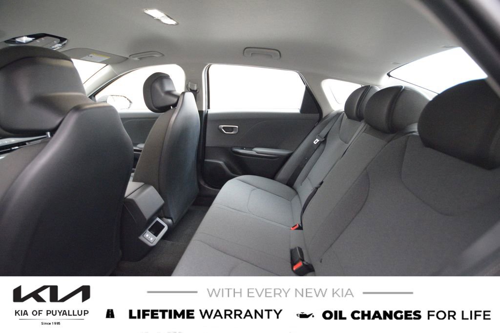 New 2025 Kia K4 LX image 12