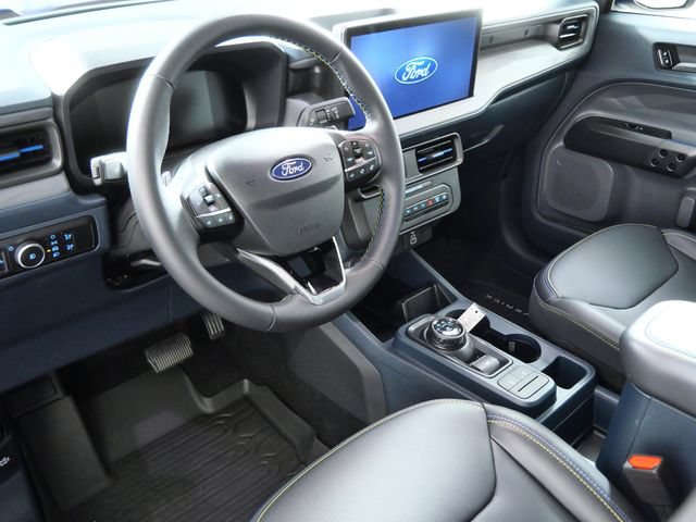 Certified 2025 Ford Maverick Lobo AWD/4WD image 4