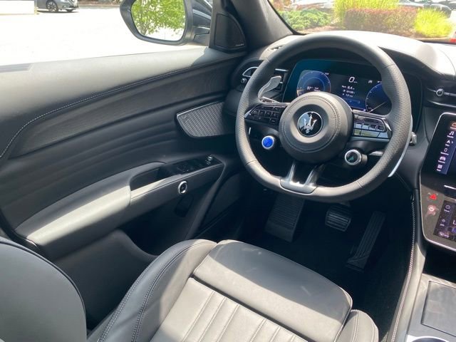 New 2025 Maserati Grecale GT image 42