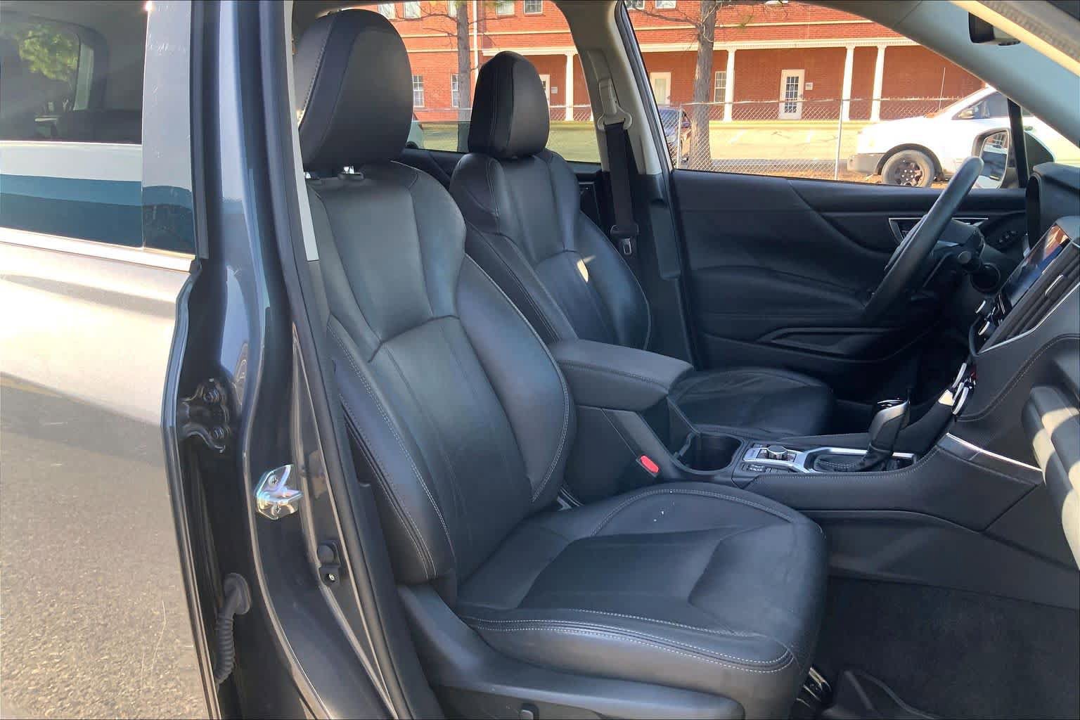 Used 2023 Subaru Forester Touring image 9