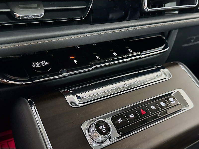 New 2025 Lincoln Aviator Reserve w/ Equipment Group 201A AWD/4WD image 19