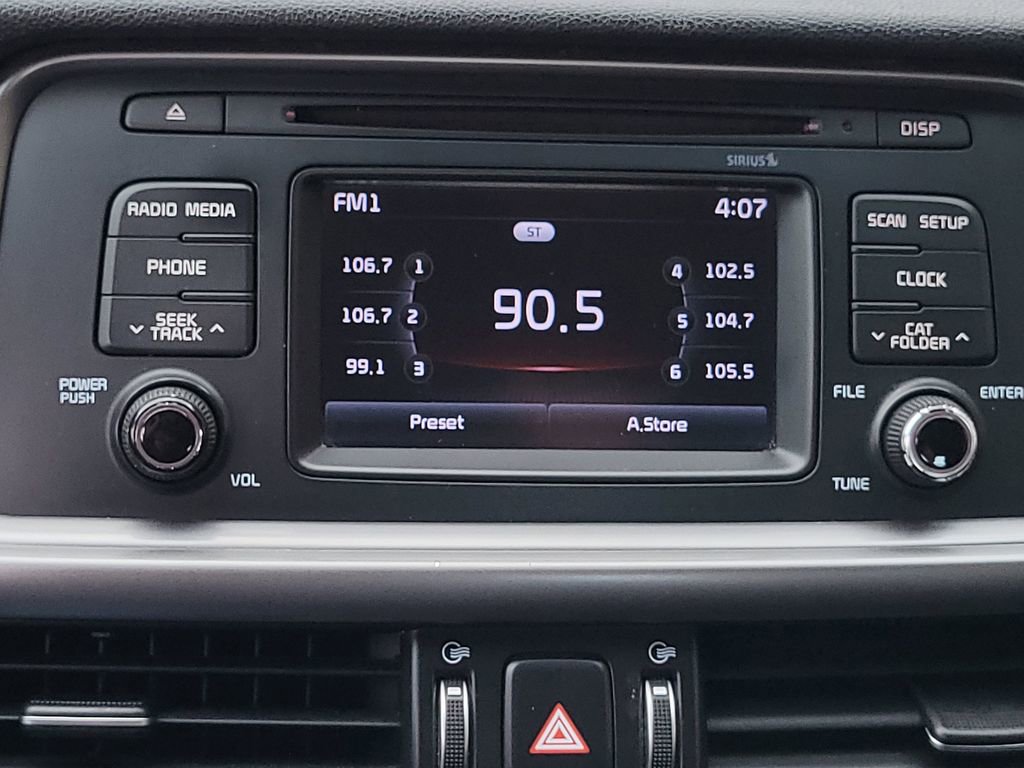 Used 2017 Kia Optima LX image 18