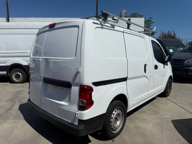 Used 2021 Nissan NV200 S image 6