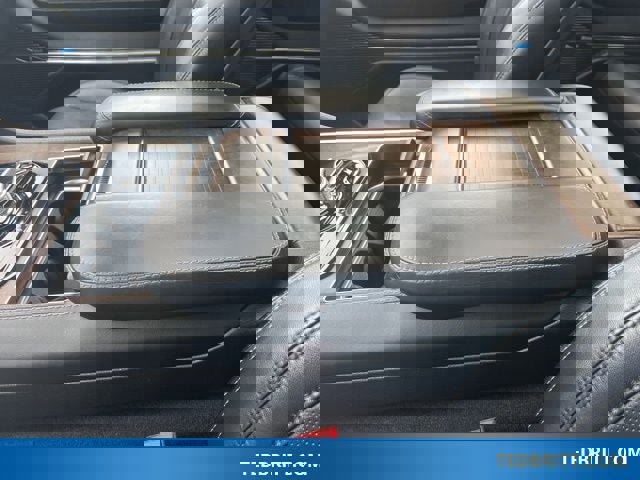 Used 2024 Jeep Grand Wagoneer L 4WD image 37