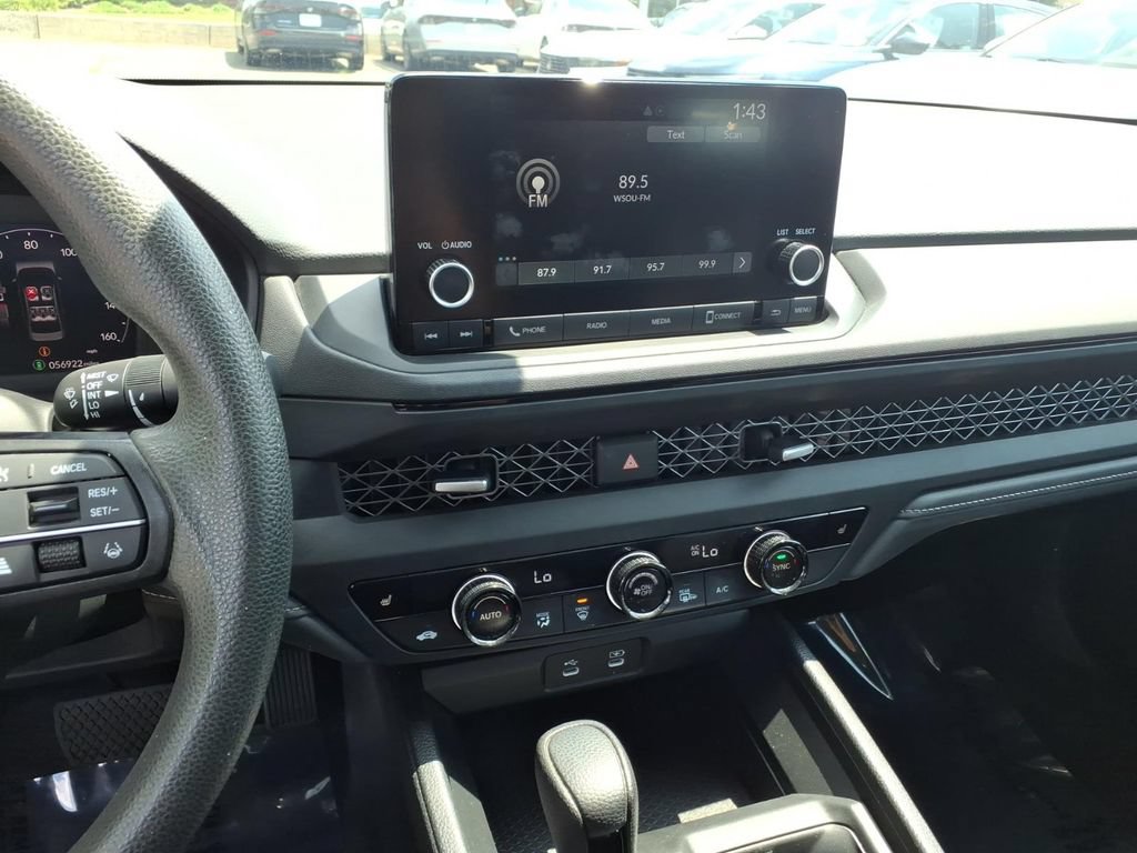Certified 2023 Honda Accord EX image 9