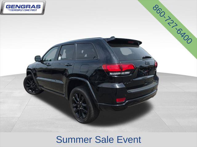 Certified 2022 Jeep Grand Cherokee Laredo X AWD/4WD image 7
