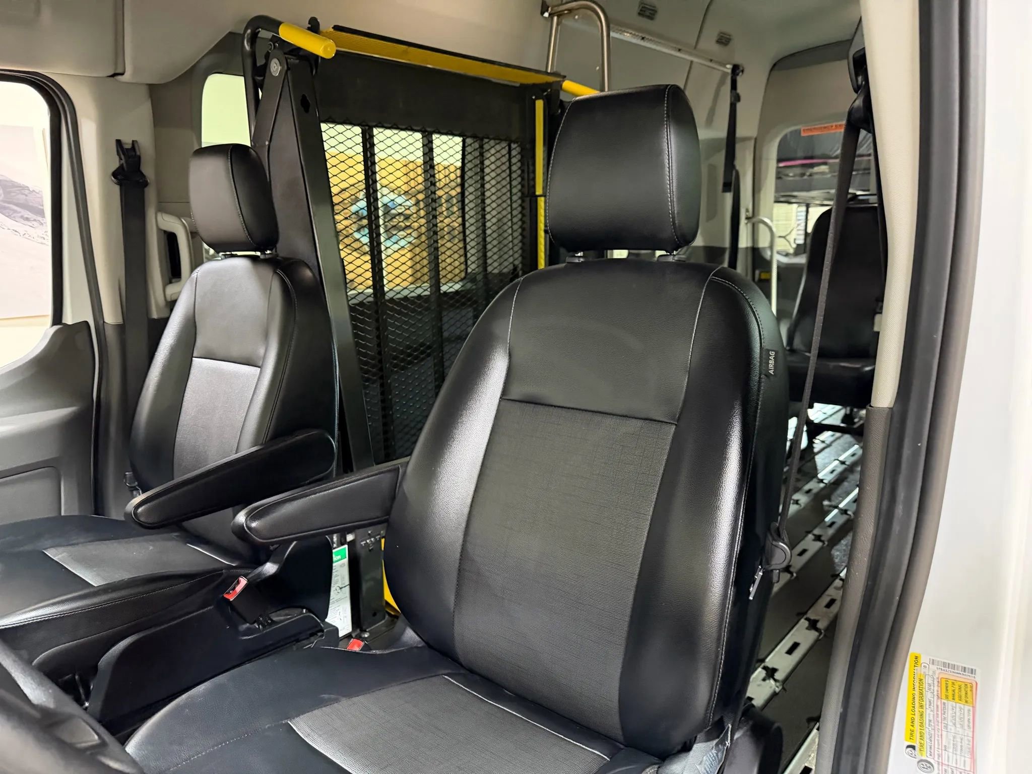 Used 2021 Ford Transit 350 XL RWD image 38