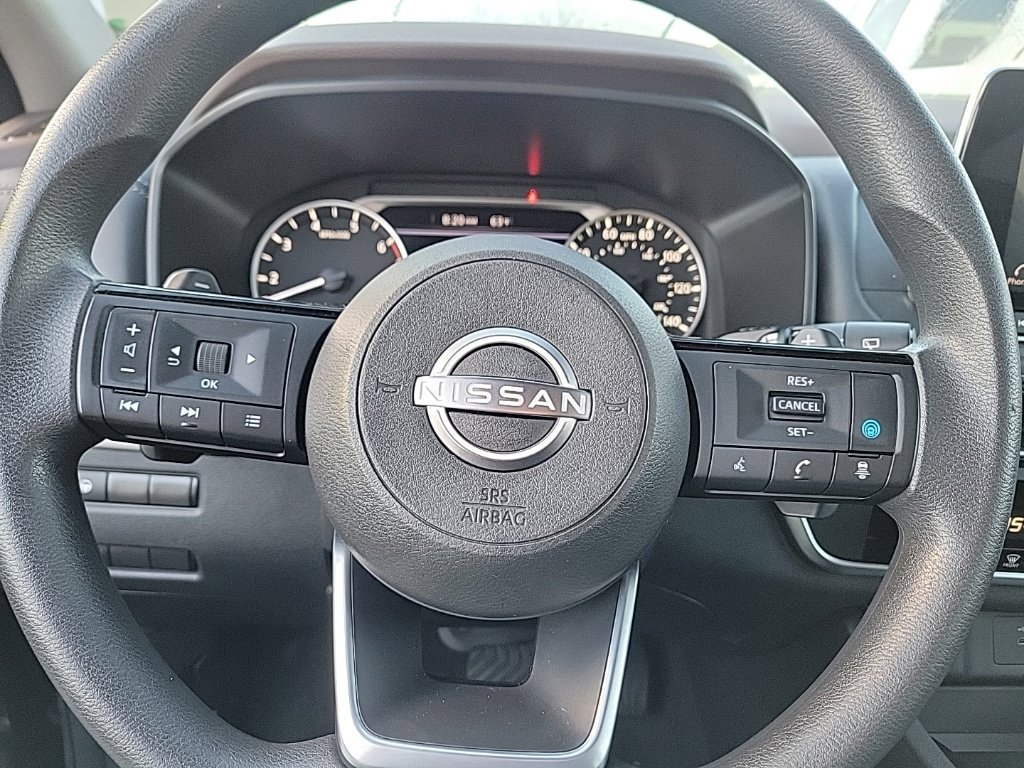 Used 2023 Nissan Rogue SV AWD/4WD image 10