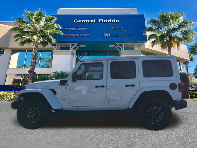 Certified 2023 Jeep Wrangler Sahara w/ Dual Top Group image 8