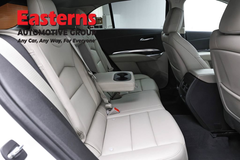 Used 2019 Cadillac XT4 Luxury AWD/4WD image 22