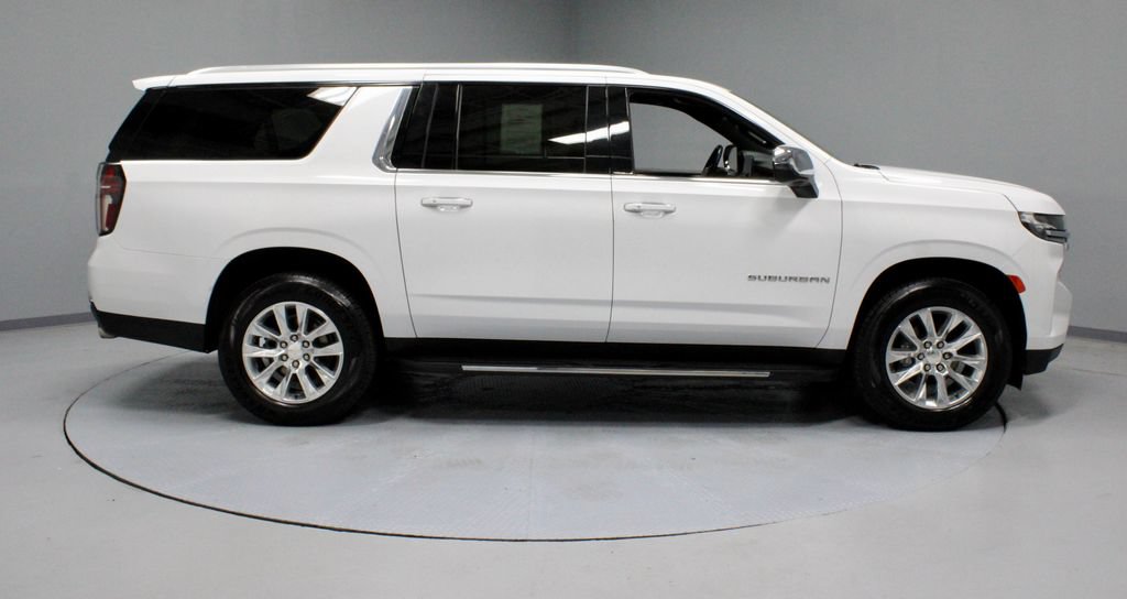 Used 2023 Chevrolet Suburban Premier AWD/4WD image 12