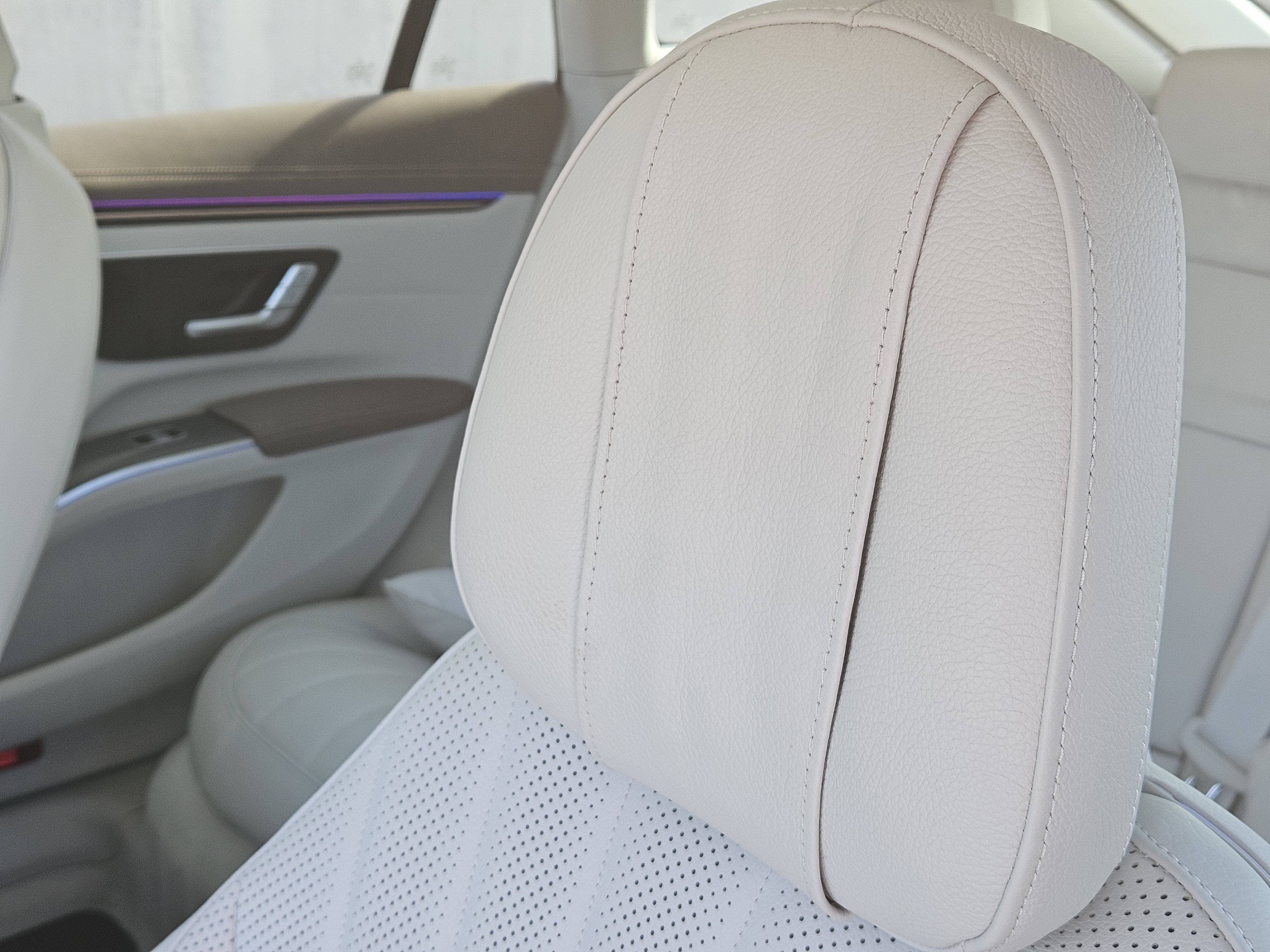 Used 2023 Mercedes-Benz EQS 450+ Sedan image 16