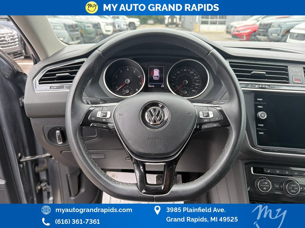 Used 2020 Volkswagen Tiguan SE AWD/4WD image 14