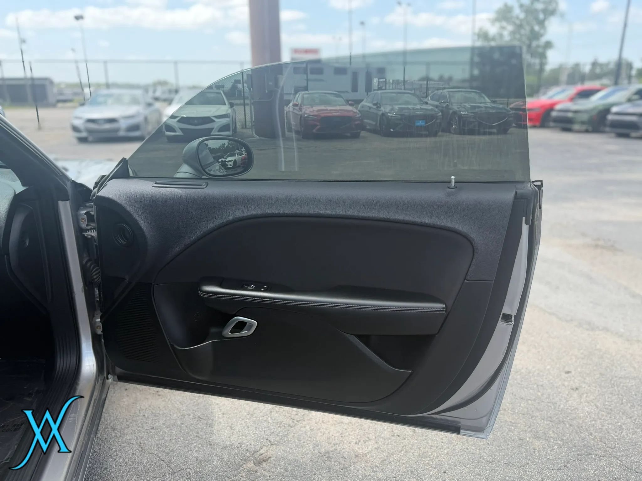 Used 2017 Dodge Challenger R/T RWD image 16