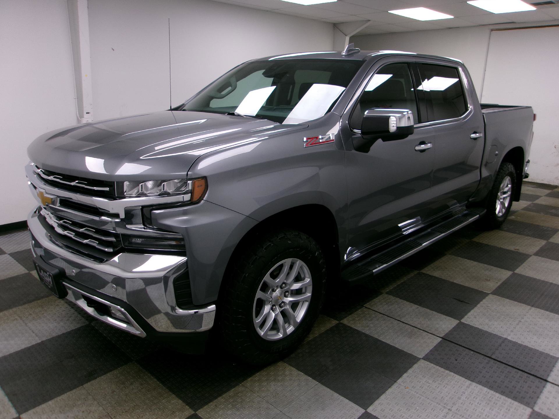 Certified 2021 Chevrolet Silverado 1500 LTZ w/ Technology Package AWD/4WD image 1