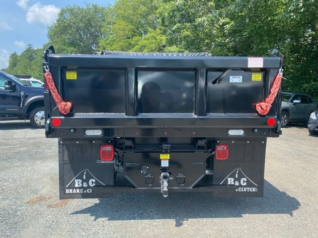 New 2025 Ford F550 4x4 Supercab Super Duty image 14