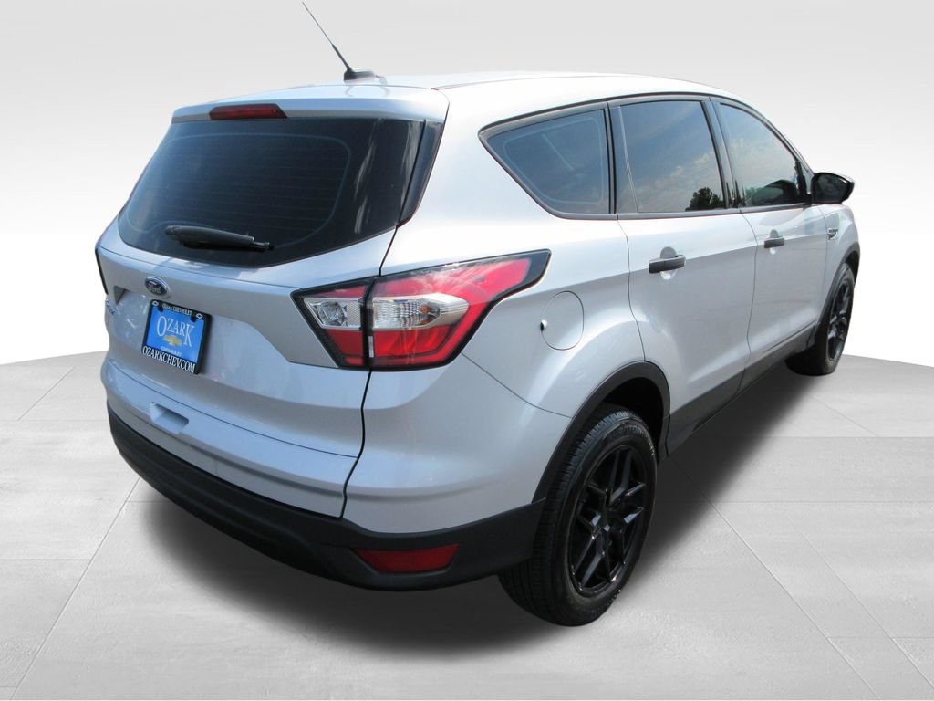 Used 2017 Ford Escape S FWD image 5