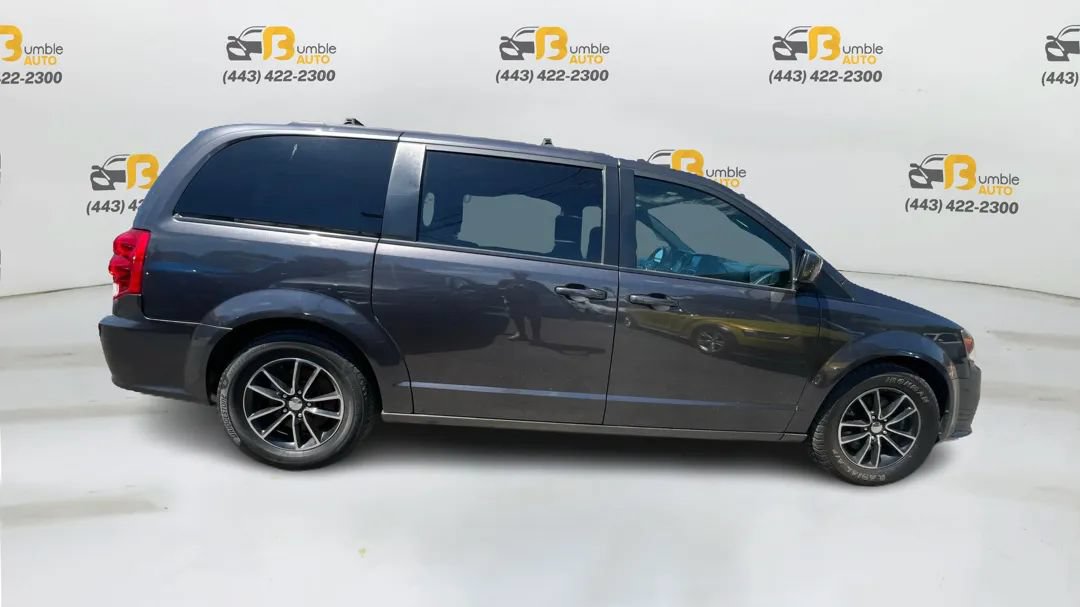 Used 2018 Dodge Grand Caravan GT FWD image 4
