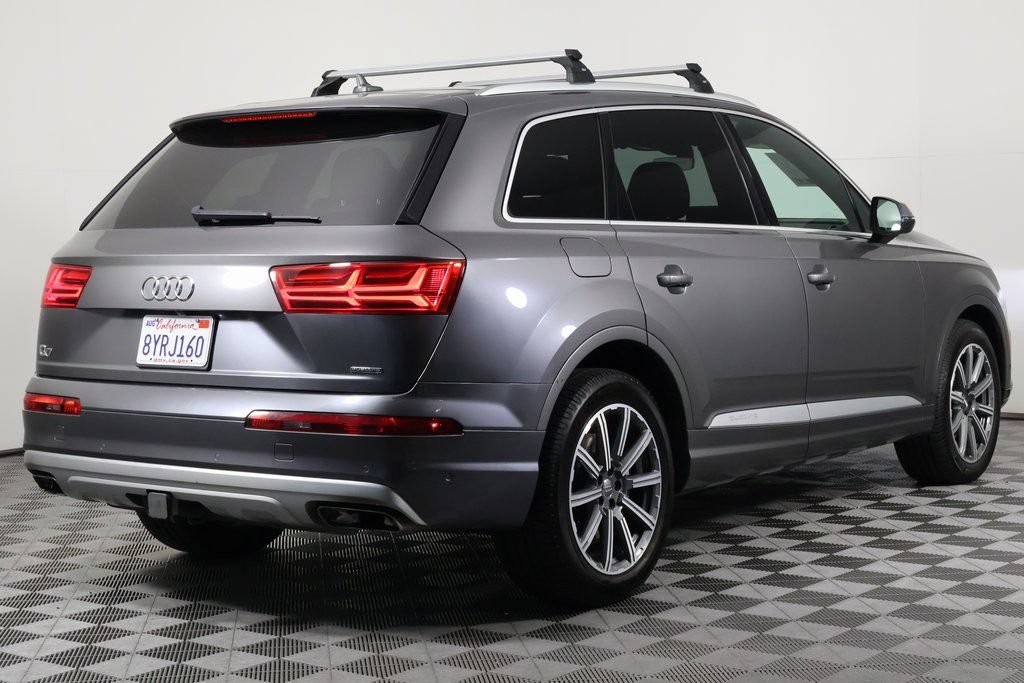 Used 2019 Audi Q7 3.0T Premium Plus AWD/4WD image 4