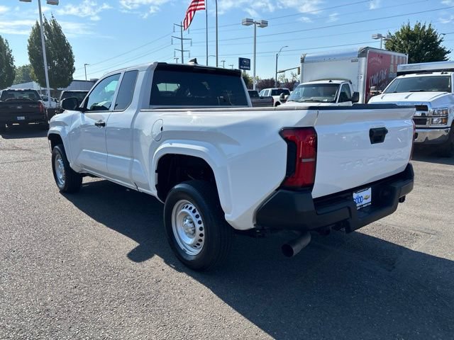 Used 2025 Toyota Tacoma SR RWD image 3
