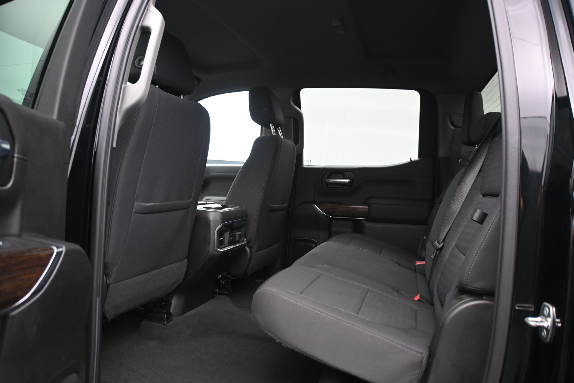 Used 2020 GMC Sierra 1500 Elevation w/ Elevation Value Package AWD/4WD image 15