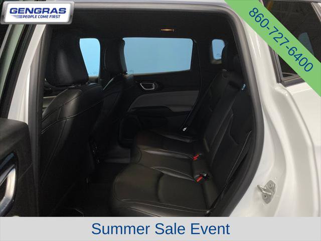 Certified 2025 Jeep Compass Limited AWD/4WD image 24