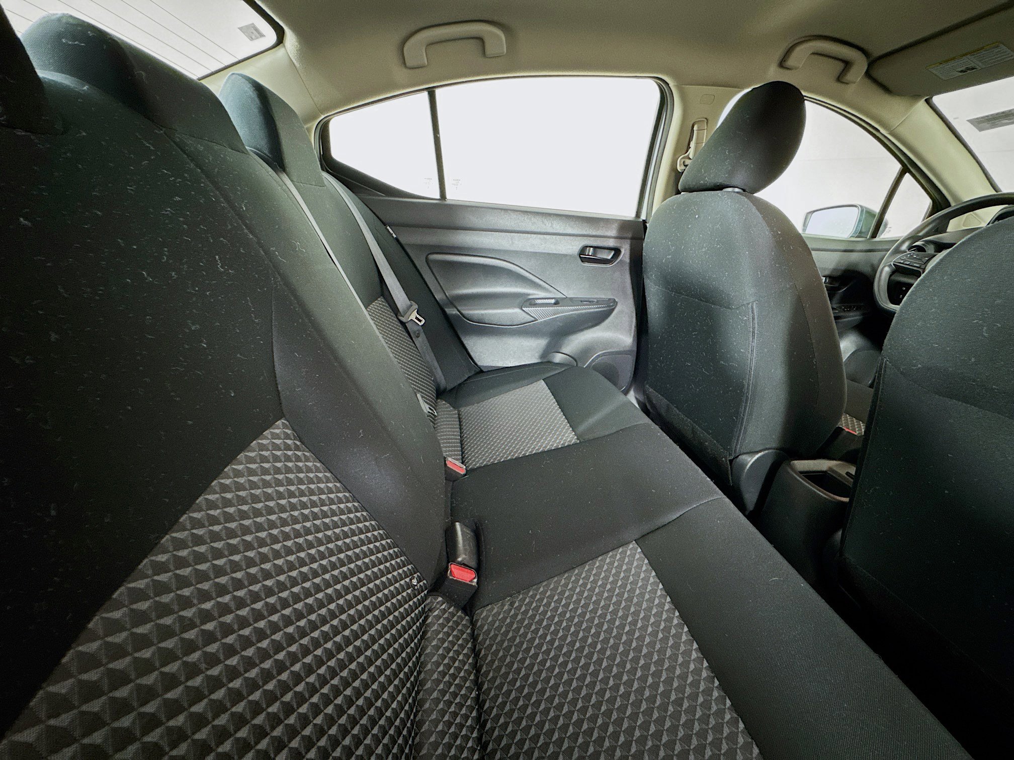 Used 2024 Nissan Versa S image 25