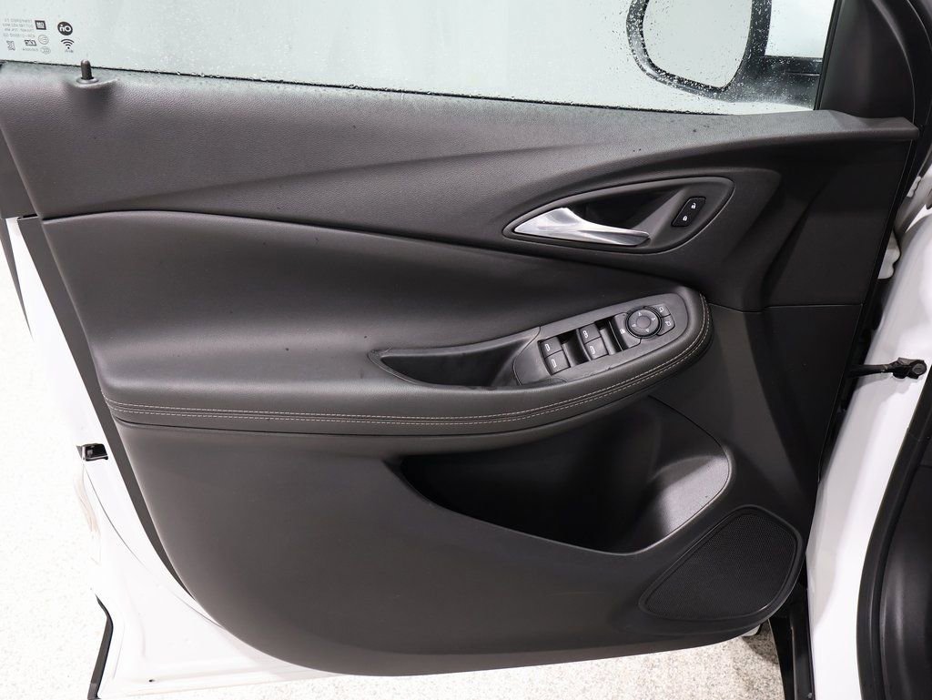 Used 2024 Buick Encore GX Preferred image 13