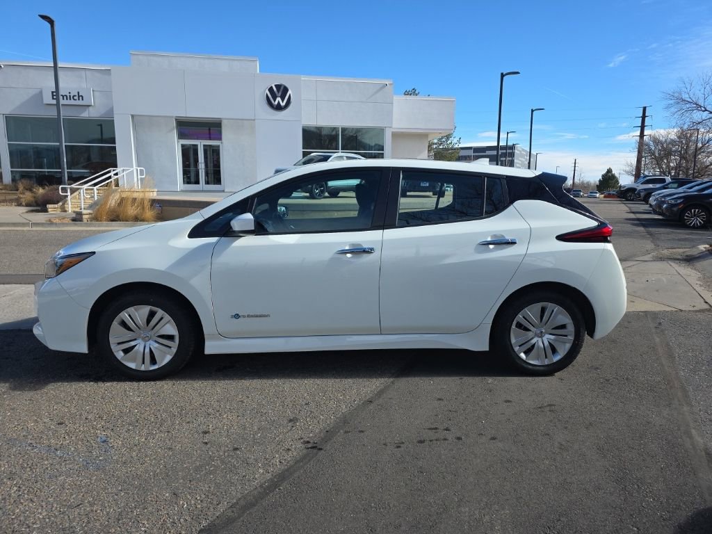 Used 2019 Nissan Leaf S w/ S Charge Package image 2