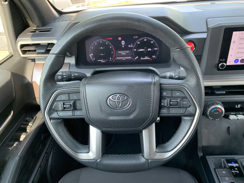 Used 2025 Toyota Tacoma TRD Sport AWD/4WD image 14