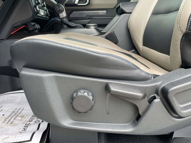 Used 2024 Ford Bronco Wildtrak AWD/4WD image 21
