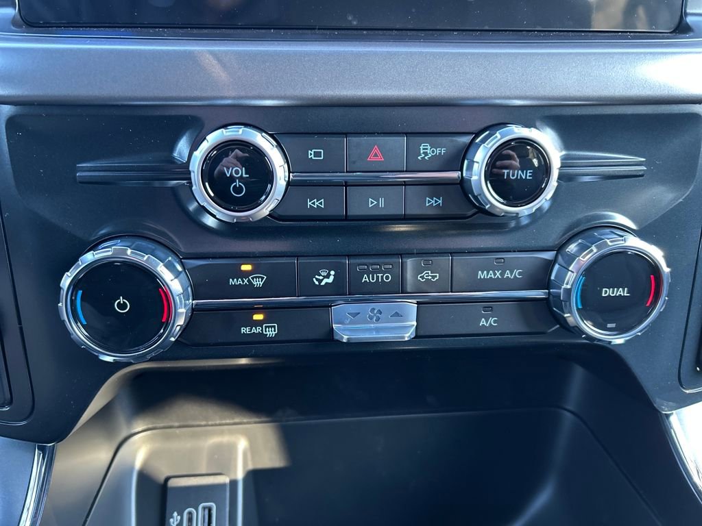 New 2025 Ford F150 XLT w/ Equipment Group 301A Standard image 36