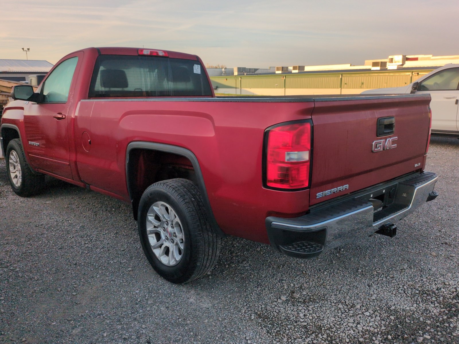 Used 2018 GMC Sierra 1500 SLE w/ SLE Preferred Package AWD/4WD image 7