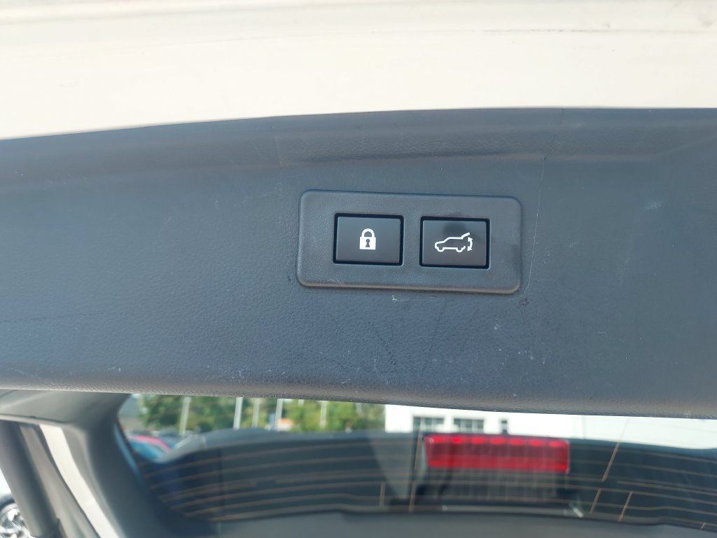 Certified 2024 Subaru Outback Premium AWD/4WD image 33