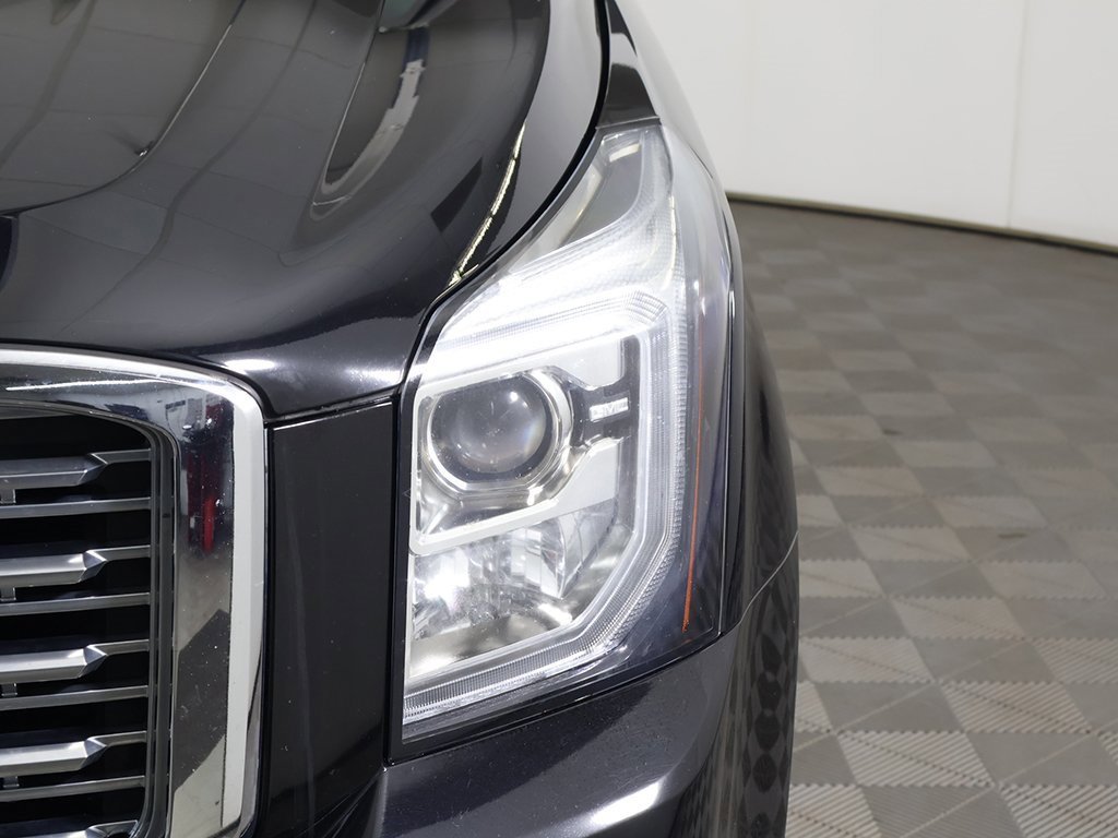Used 2019 GMC Yukon Denali w/ Denali Ultimate Package image 19