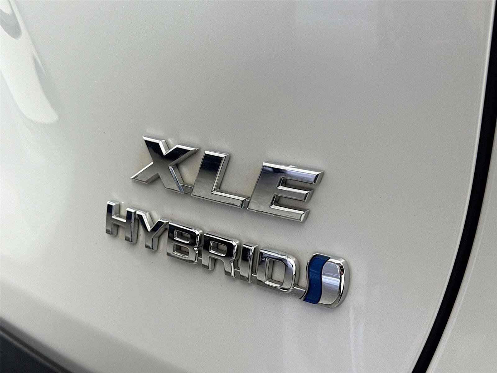 Certified 2023 Toyota RAV4 XLE Premium image 15