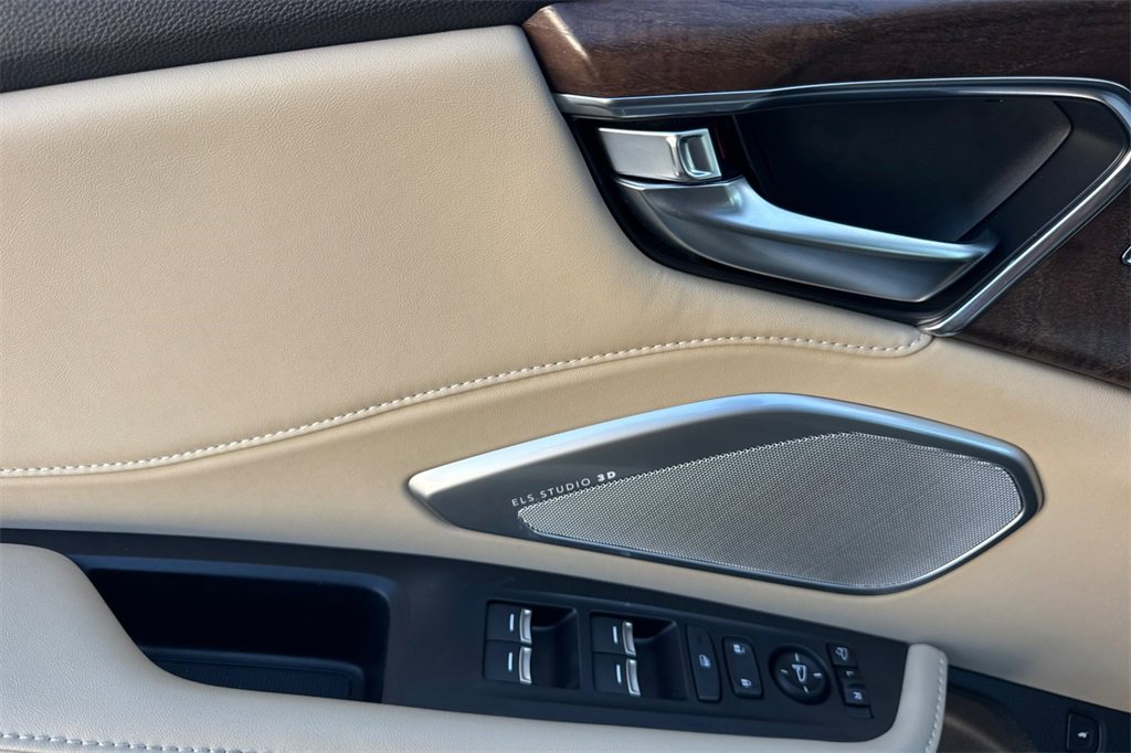 Certified 2023 Acura RDX AWD w/ Advance Package image 15