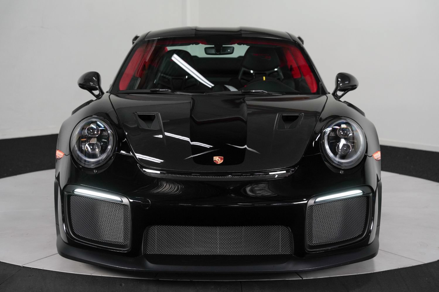 Used 2019 Porsche 911 GT2 RS RWD image 11
