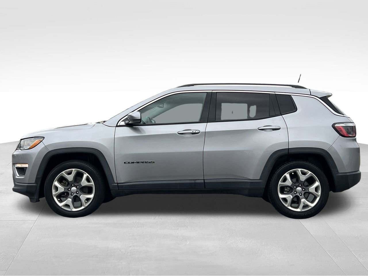 Used 2021 Jeep Compass Limited image 25