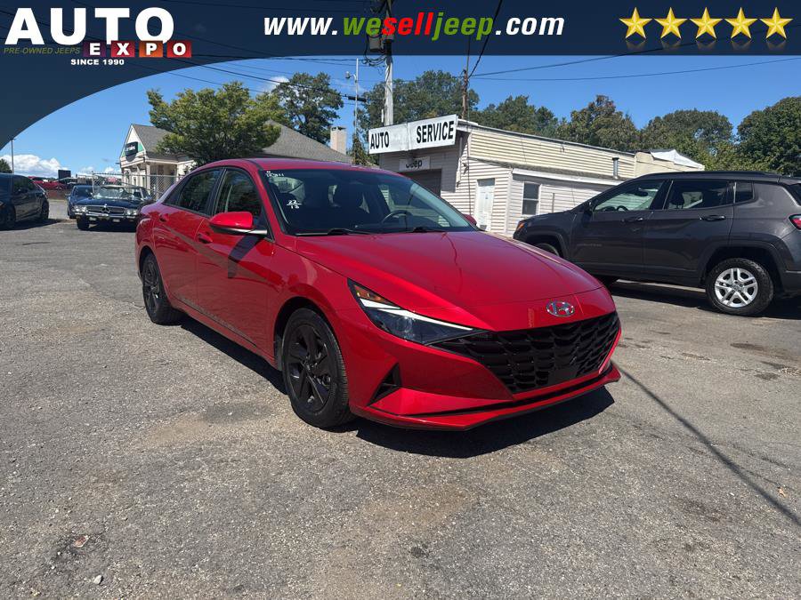 Used 2022 Hyundai Elantra SEL w/ Convenience Package image 1