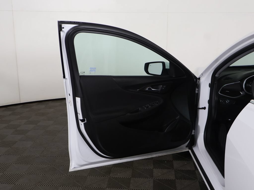 Used 2023 Chevrolet Malibu LS w/ Driver Confidence Package FWD image 16