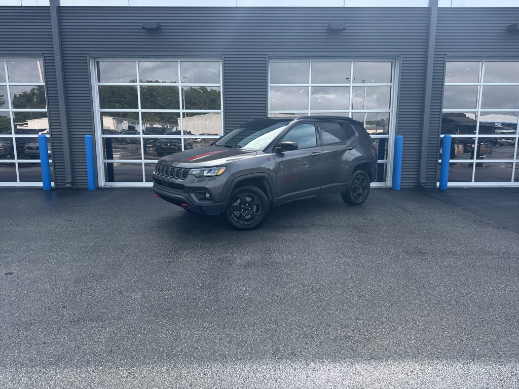 Used 2024 Jeep Compass Trailhawk