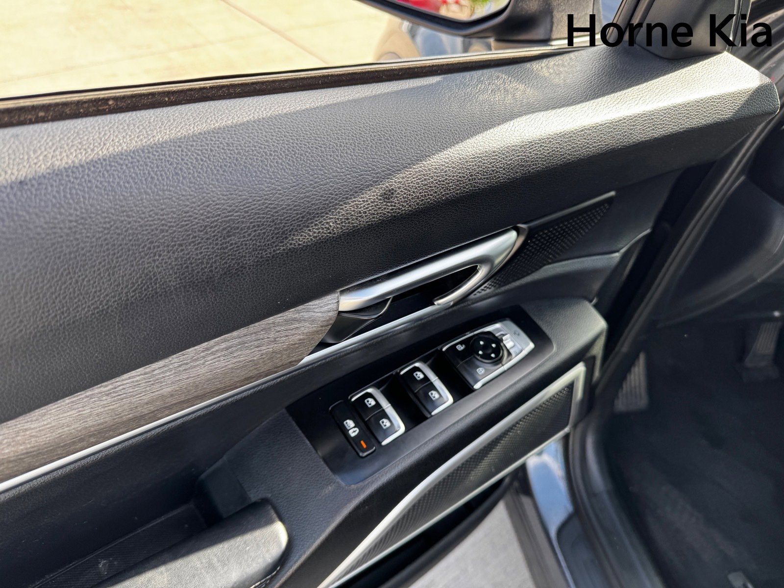 Used 2020 Kia Telluride EX image 11