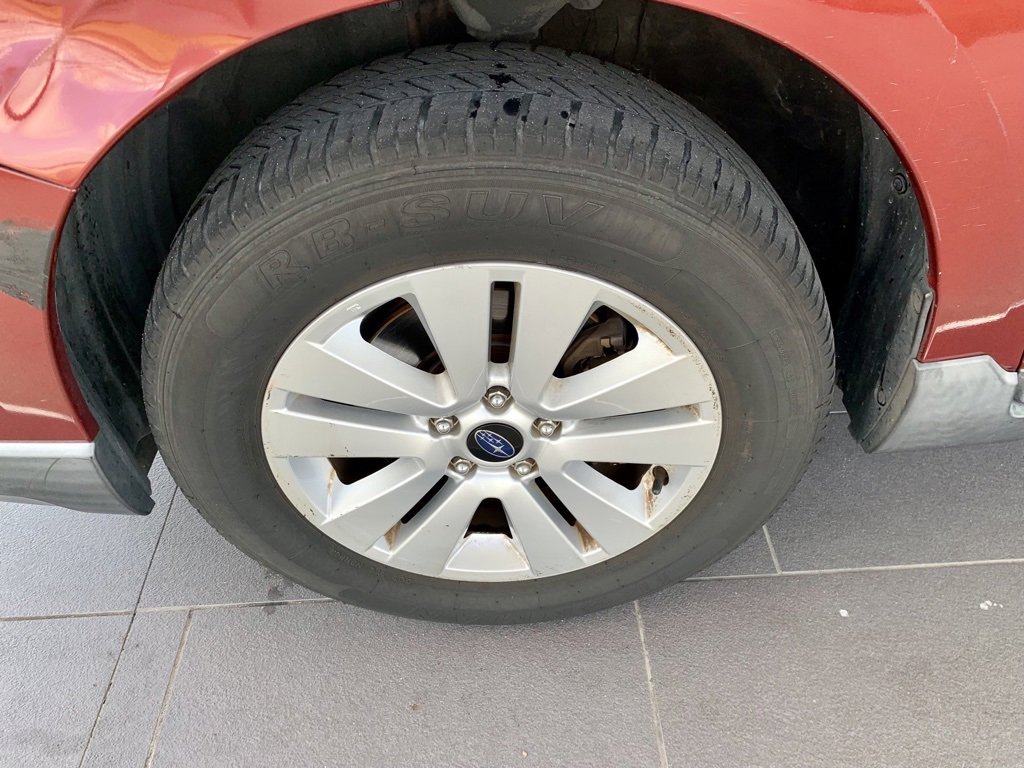 Used 2017 Subaru Outback 2.5i Premium image 9