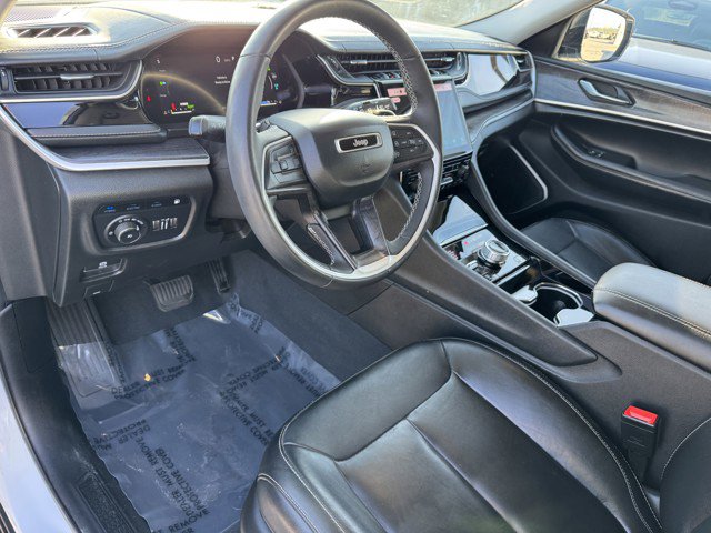 Used 2022 Jeep Grand Cherokee Limited 4xe image 15