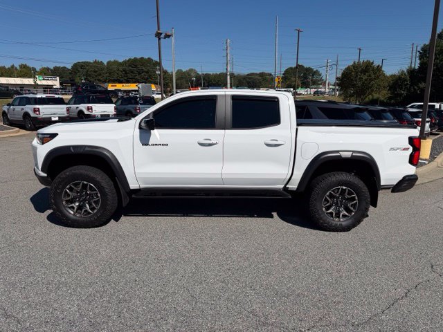 Used 2024 Chevrolet Colorado ZR2 w/ ZR2 Convenience Package III AWD/4WD image 5