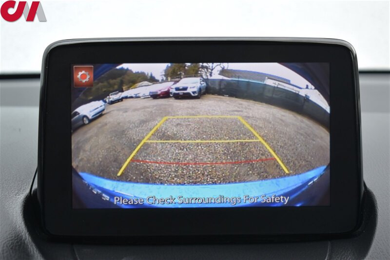 Used 2019 Toyota Yaris XLE FWD image 21
